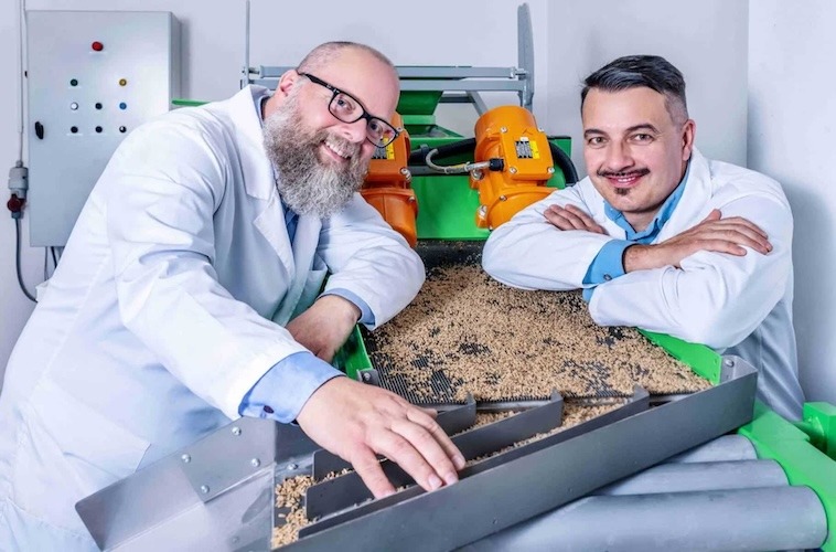Proteine Resources: Owad zamiast wołowiny